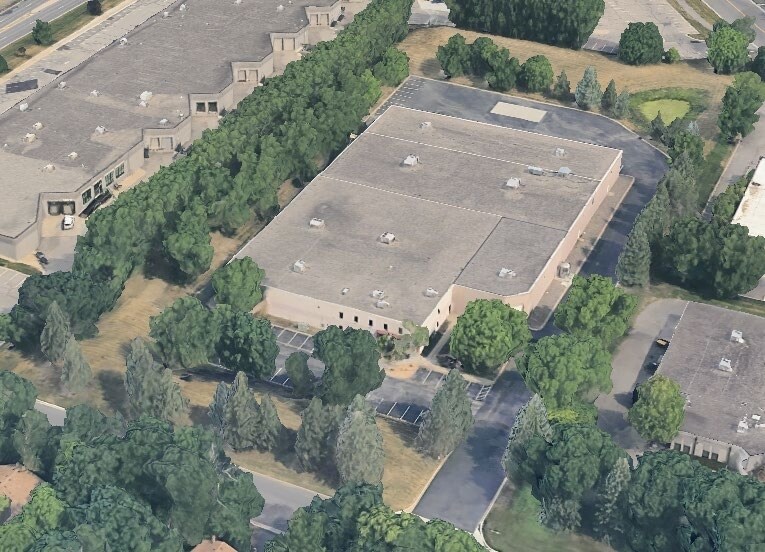 Primary Photo Of 15700 N 28th Ave, Plymouth Manufacturing For Sale