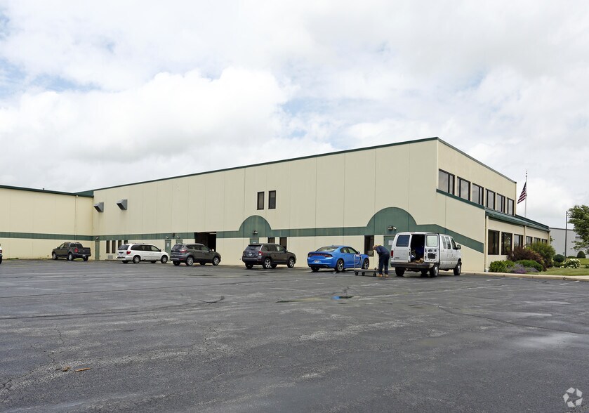 More Photos Of 520 N Dunbridge Rd, Bowling Green Manufacturing For Lease