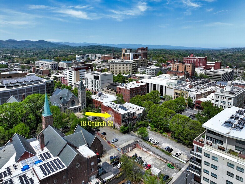 More Photos Of 18 Church St, Asheville Hotel For Sale