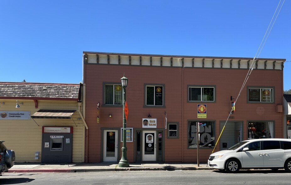 More Photos Of 14014-14016 Armstrong Woods Rd, Guerneville Storefront Retail Office For Lease