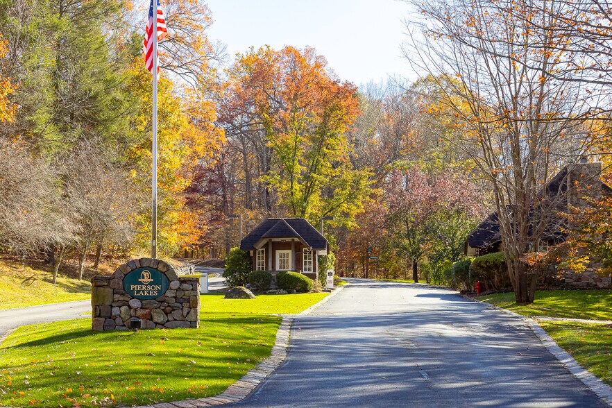 Primary Photo Of 51 Tablerock cir, Sloatsburg Land For Sale