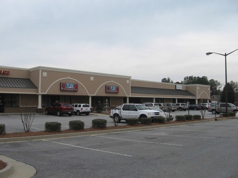 Primary Photo Of 225 Smithville Church Rd, Warner Robins Storefront For Sale