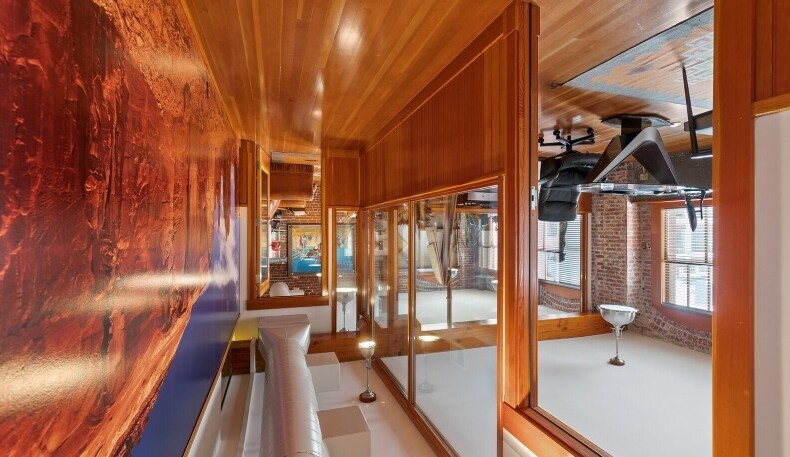 More Photos Of 1325 NW Flanders St, Portland Office For Sale