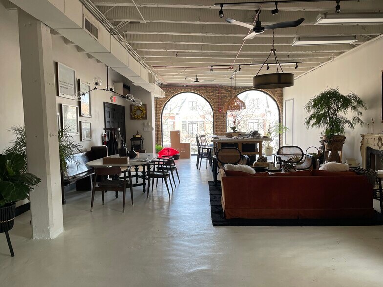 More Photos Of 474 Central Ave, Highland Park Storefront Retail Office For Lease