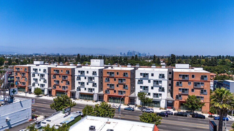 More Photos Of 4242 Crenshaw Blvd, Los Angeles Apartments For Sale