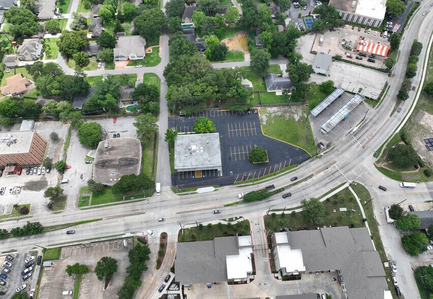 More Photos Of 8845 Long Point Rd, Houston Medical For Lease