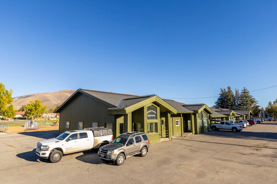 More Photos Of 21 E Maple St, Hailey Office For Sale