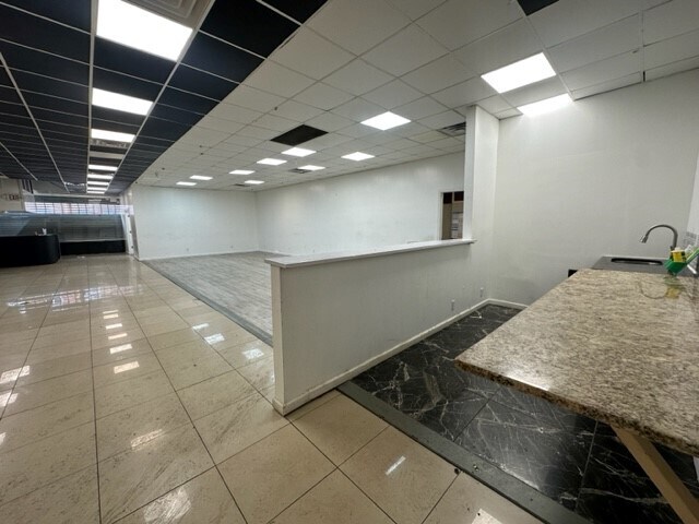 More Photos Of 10657 160th St, Jamaica Storefront For Lease
