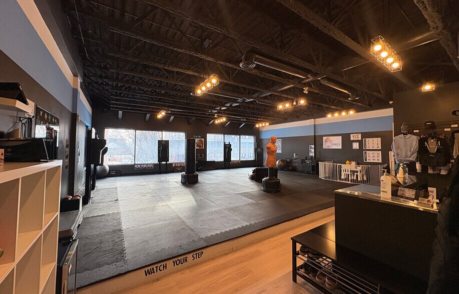 More Photos Of 823 Corydon Ave, Winnipeg Office For Lease