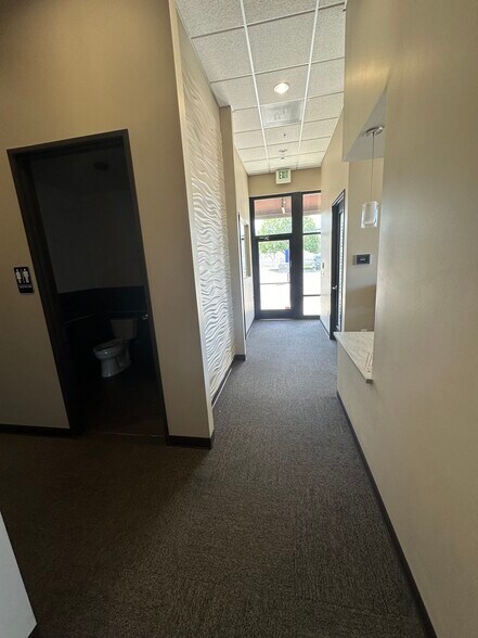 More Photos Of 10160 W 50th Ave, Wheat Ridge Storefront Retail Office For Lease