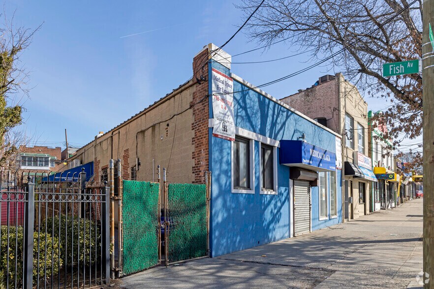 More Photos Of 1339 E Gun Hill Rd, Bronx Office For Lease