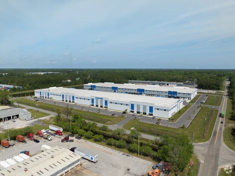 More Photos Of 2280 Lane Ave N, Jacksonville Unknown For Lease