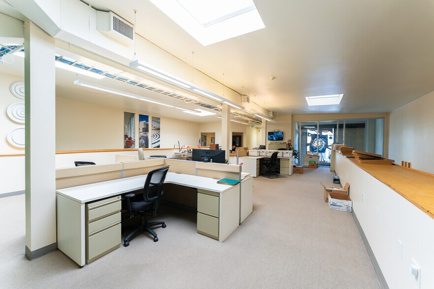 More Photos Of 434 E Broadway, Long Beach Loft Creative Space For Sale