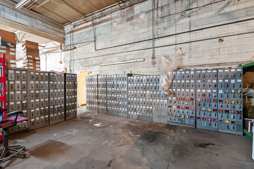 More Photos Of 17905 US Highway 69 N, Lindale Refrigeration Cold Storage For Sale