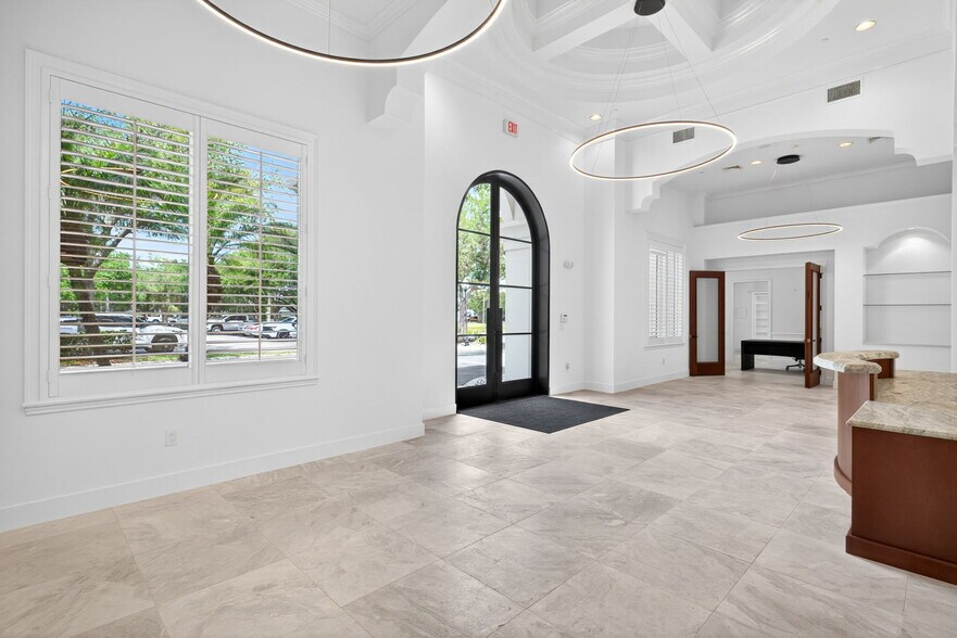 More Photos Of 3820 Via Del Rey, Bonita Springs Medical For Sale