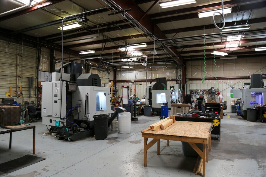 More Photos Of 115 E Martinez Rd, Moriarty Warehouse For Sale