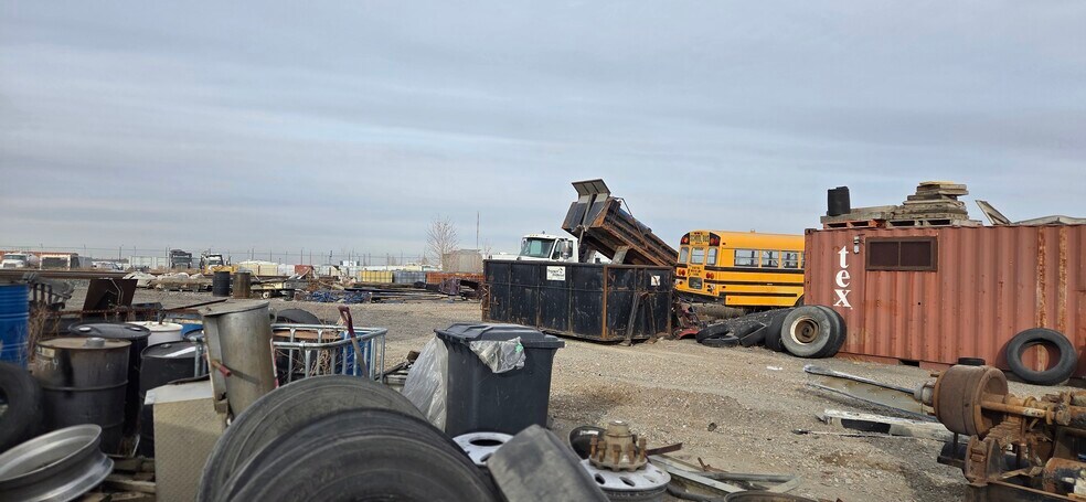 More Photos Of 11333 84 St SE, Calgary Industrial For Sale