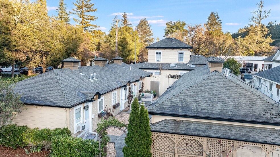 More Photos Of 1139 Lincoln Ave, Calistoga Hospitality For Sale