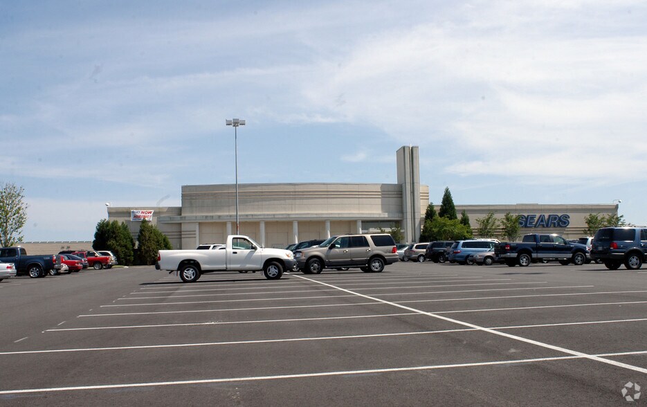 More Photos Of 6401 Bluebonnet Blvd, Baton Rouge General Retail For Lease