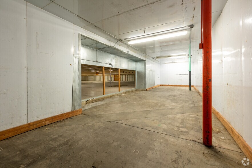More Photos Of 1545 S Prairie Ave, Pueblo Freestanding For Sale