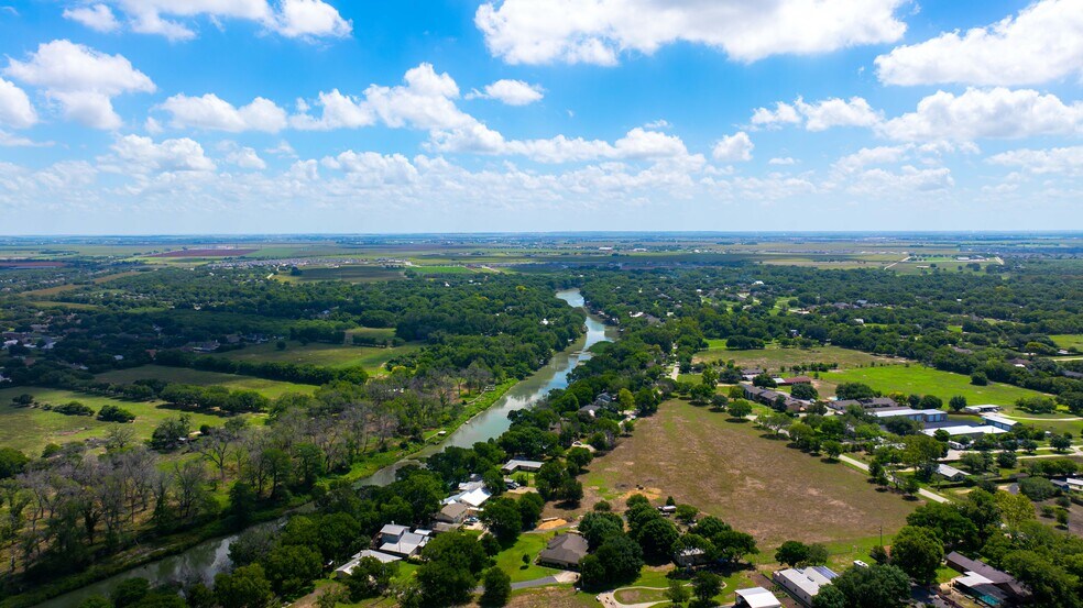 More Photos Of 7201 FM725, McQueeney Land For Sale