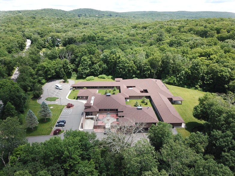 Primary Photo Of 2 Morris Rd, Ringwood Assisted Living For Sale