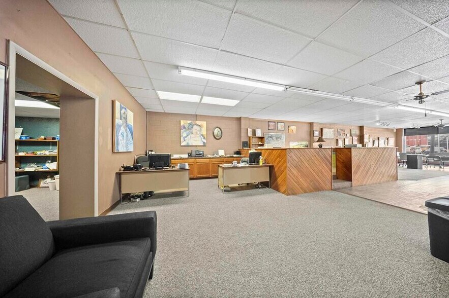 More Photos Of 801 Winchester Ave, Ashland Storefront Retail Residential For Sale