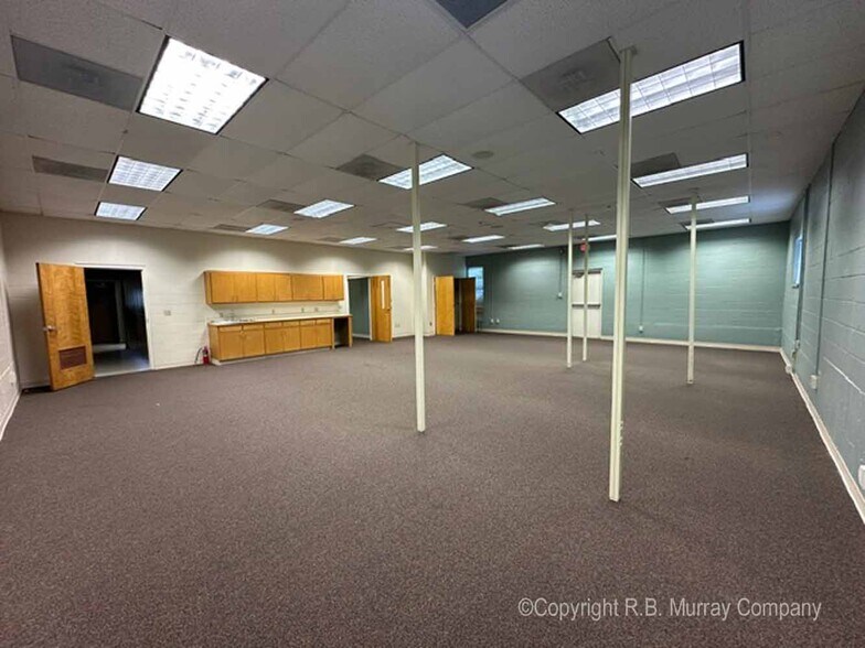 More Photos Of 1730 E Portland St, Springfield Medical For Sale