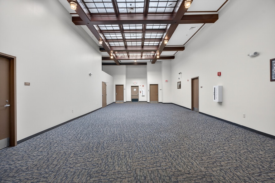More Photos Of 27 Washington St, Westfield Apartments For Sale