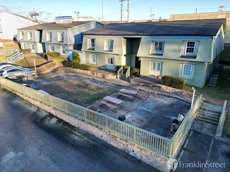 More Photos Of , Nashville Multifamily For Sale