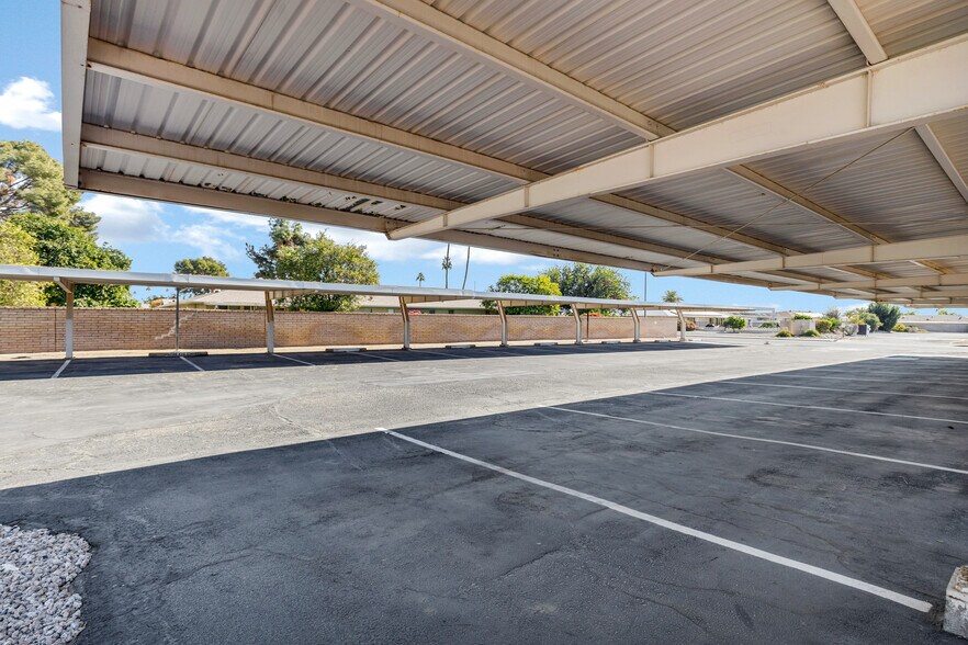 More Photos Of 15405 N 99th Ave, Sun City Medical For Lease