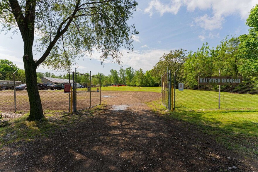 More Photos Of 311 Rose Ave, Marion Warehouse For Sale