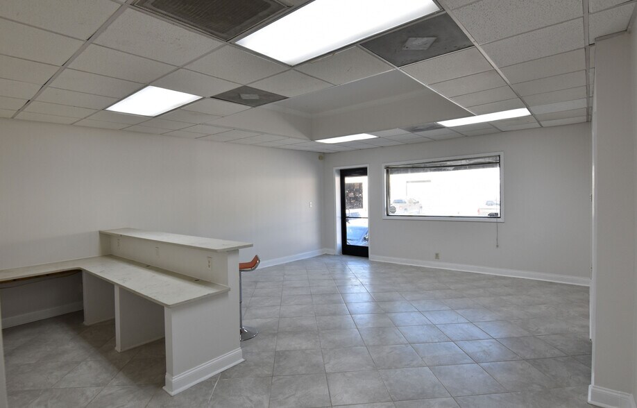 More Photos Of 2832 Logan St, Nashville Warehouse For Lease