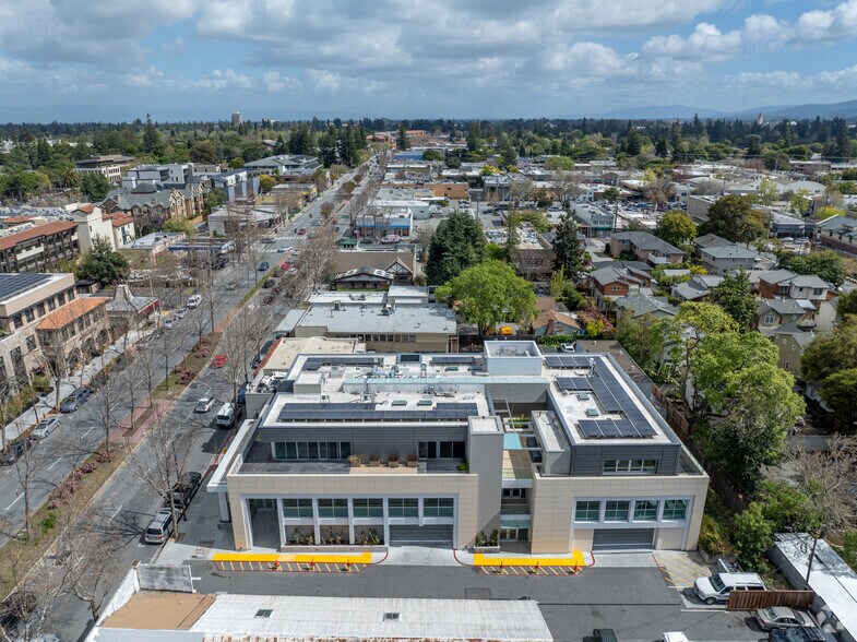 More Photos Of 1275 El Camino Real, Menlo Park Office For Sale