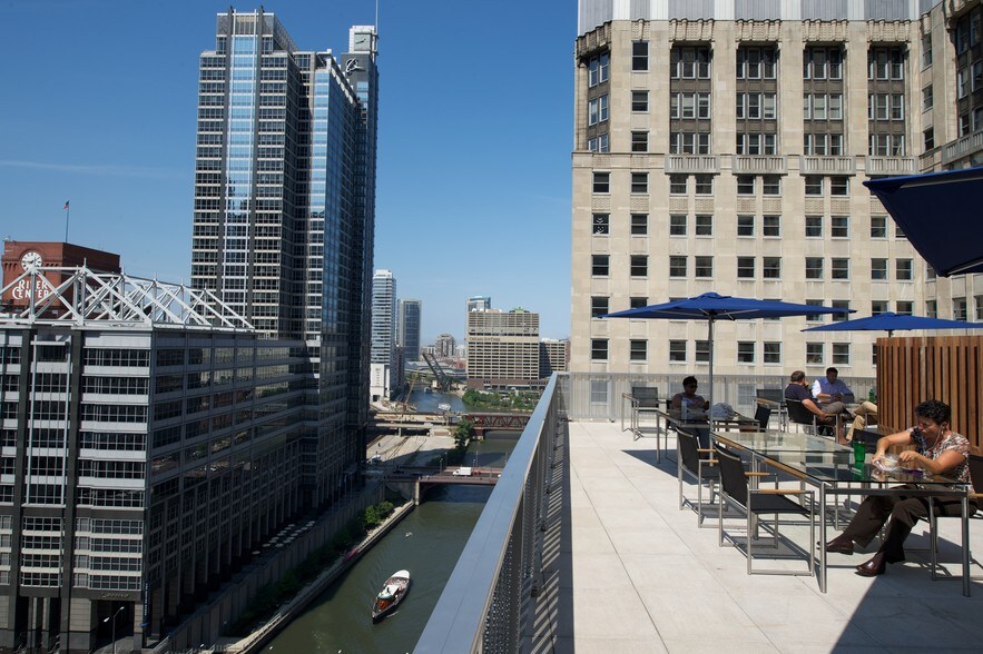 More Photos Of 20 N Wacker Dr, Chicago Office For Lease