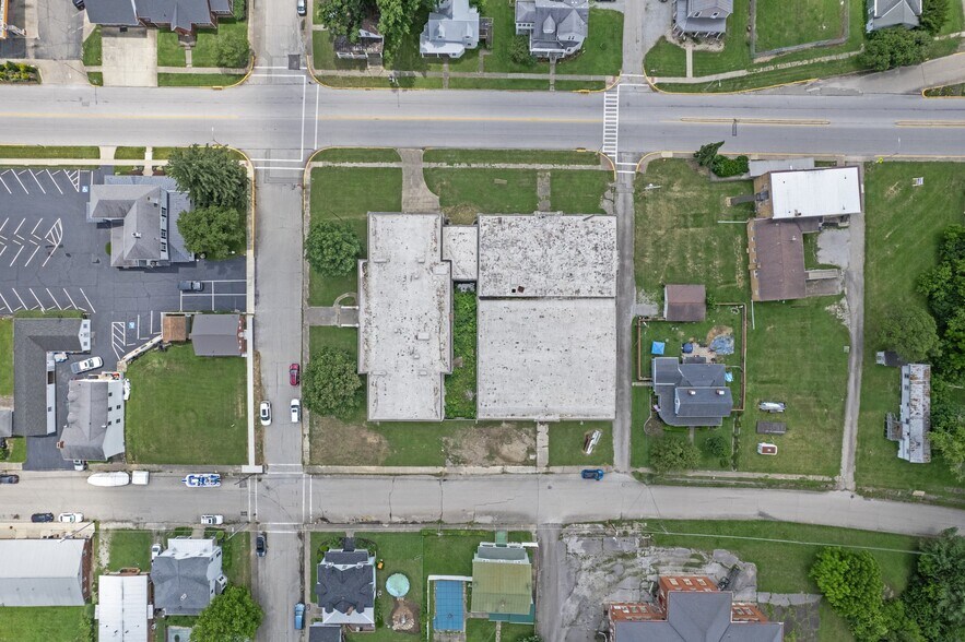 More Photos Of 300 W State St, Georgetown Apartments For Sale