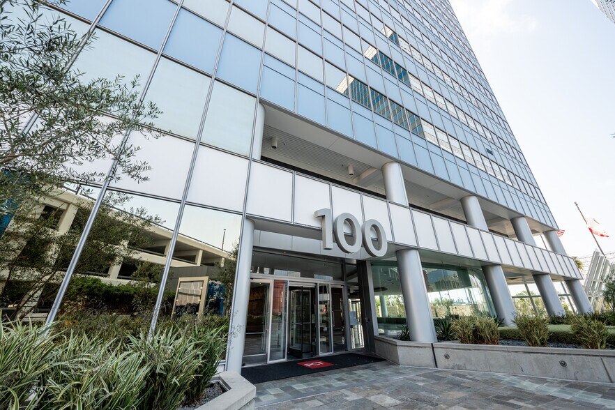 More Photos Of 100 N Pacific Coast Hwy, El Segundo Office For Lease