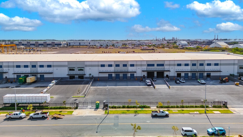 More Photos Of Ko'oloa'ula Street, Kapolei Warehouse For Lease