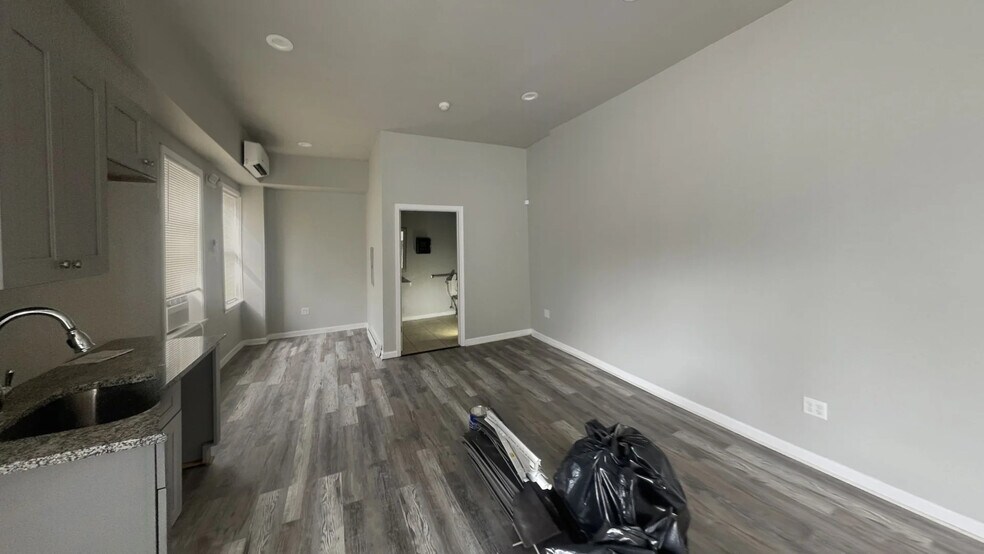 More Photos Of 1632 N 29th St, Philadelphia Office Residential For Lease