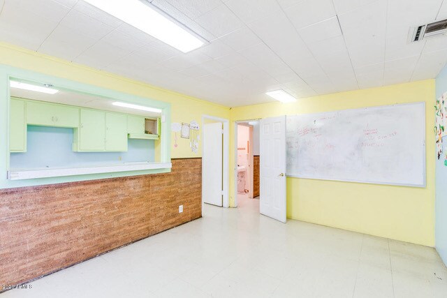 More Photos Of 1903 Ocotillo, Phoenix Daycare Center For Sale