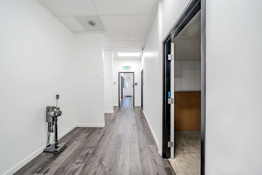 More Photos Of 5770 Anderson St, Vernon Manufacturing For Sale