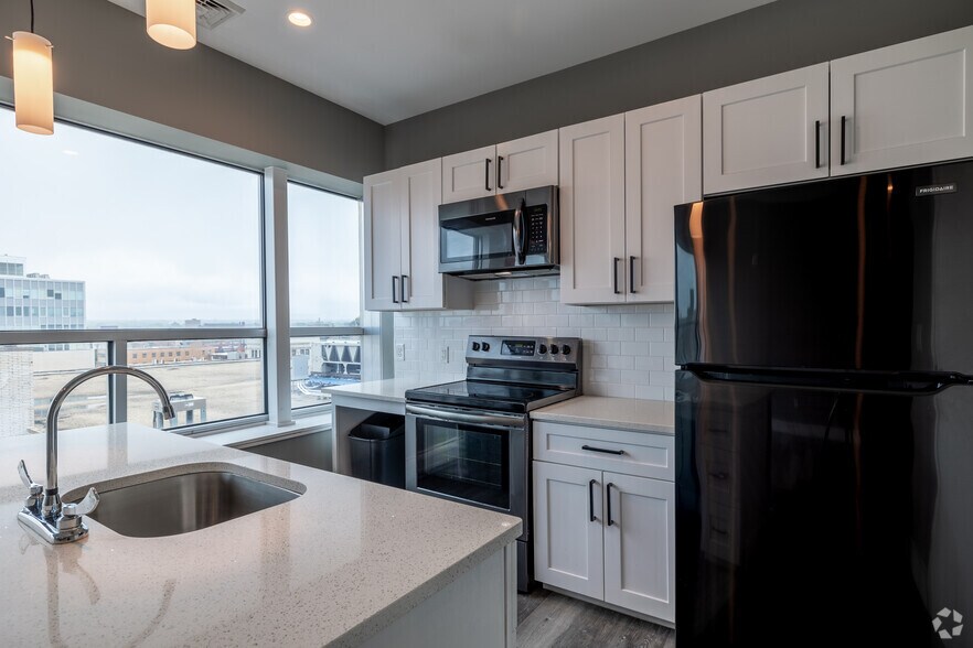 More Photos Of 2901 Euclid Ave, Cleveland Apartments For Sale