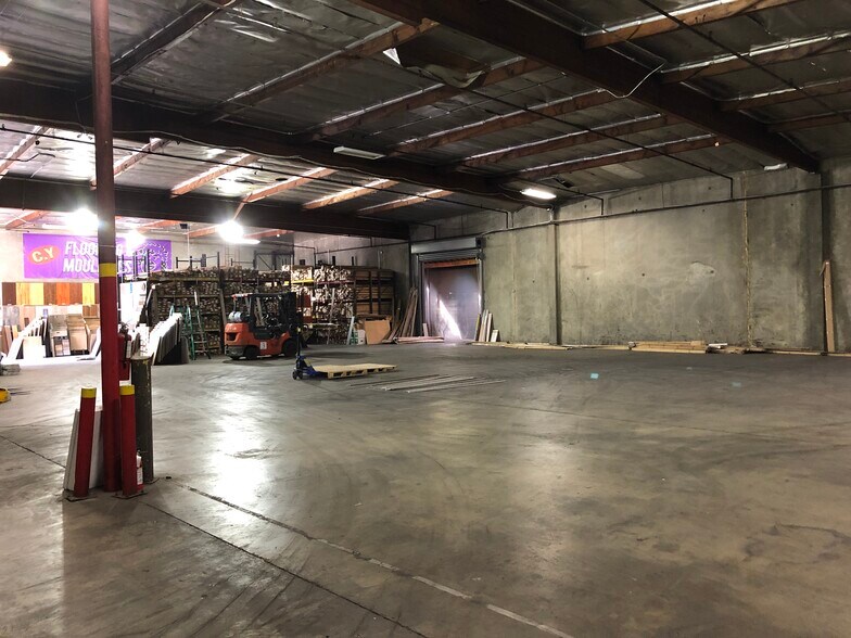 More Photos Of 18409 E Valley Blvd, City Of Industry Warehouse For Lease