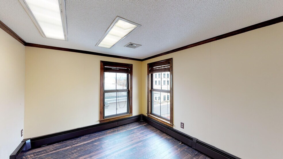 More Photos Of 36 Russ St, Hartford Coworking Space