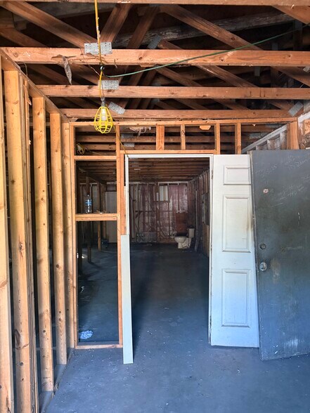 More Photos Of 4347 Savannah Hwy, Ravenel Industrial For Lease