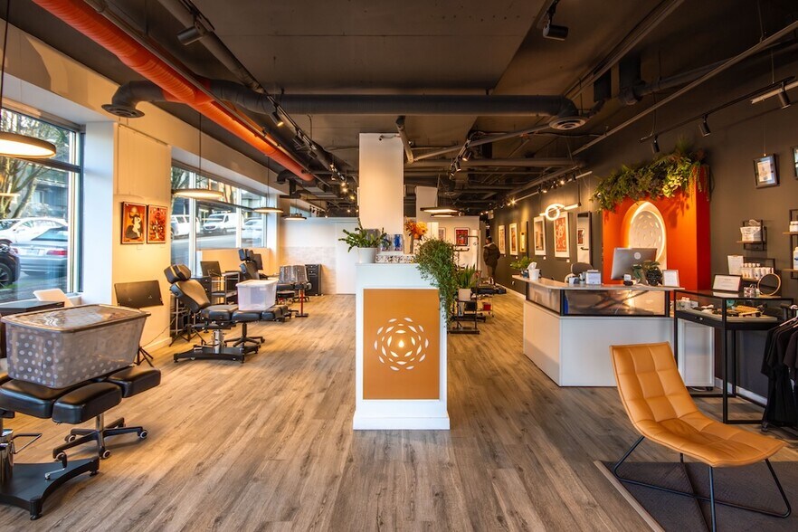 More Photos Of 1718 Venables St, Vancouver Apartments For Sale