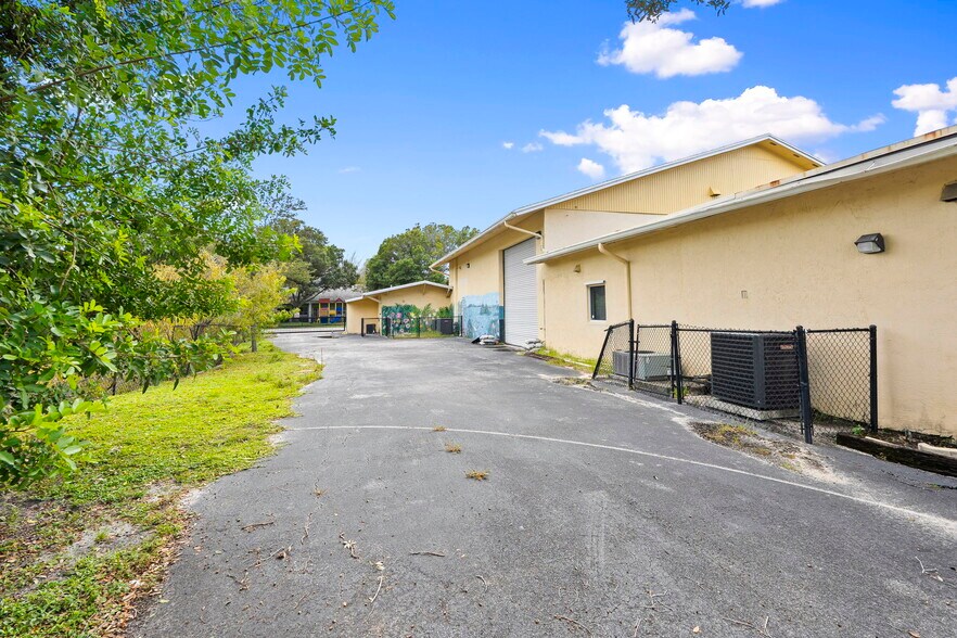 More Photos Of 1110 SW Martin Downs Blvd, Palm City Schools For Sale