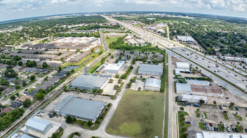 More Photos Of 1145 Butler Rd, League City Office For Sale