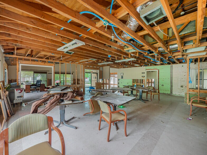 More Photos Of 700 Dyer St, Rockdale Healthcare For Sale