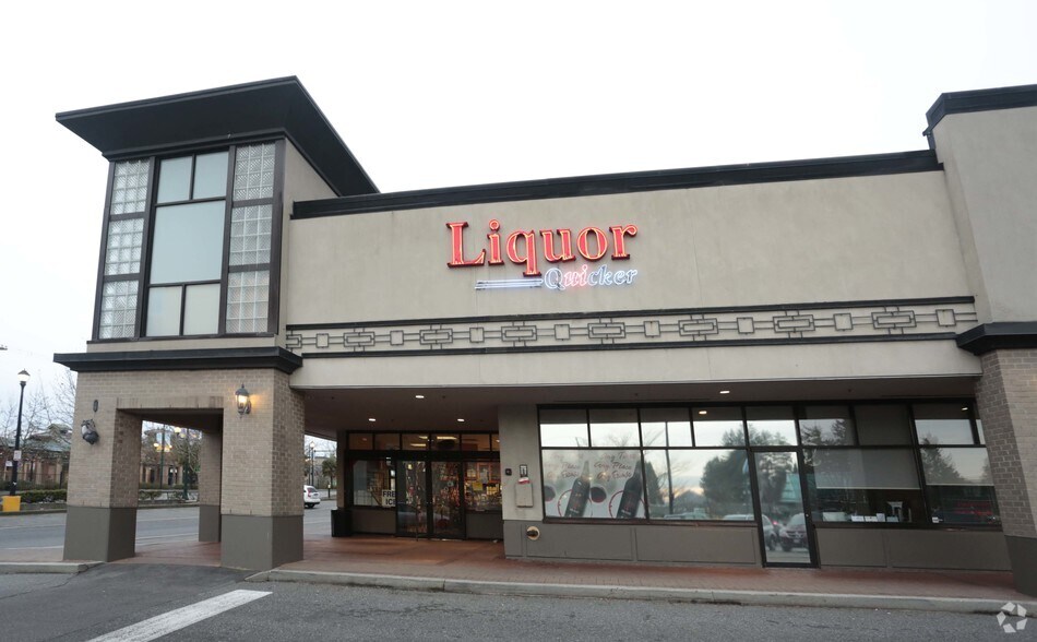 More Photos Of 1215 56th St, Delta General Retail For Lease